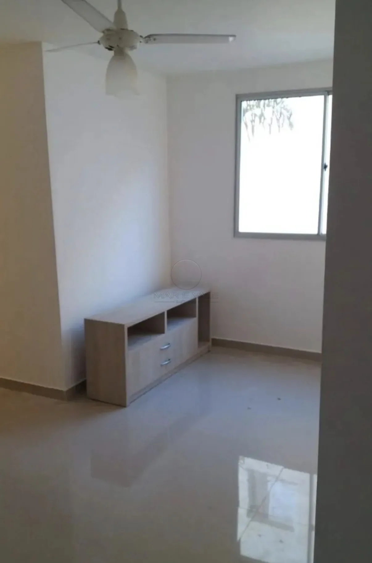 Alugar Apartamento / Padr&atilde;o em S&atilde;o Jos&eacute; dos Campos R$ 2.500,00 - Foto 4