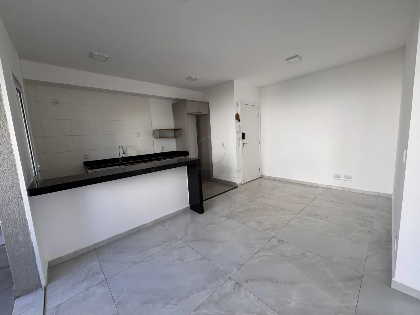 Alugar Apartamento / Padr&atilde;o em S&atilde;o Jos&eacute; dos Campos R$ 3.667,00 - Foto 1