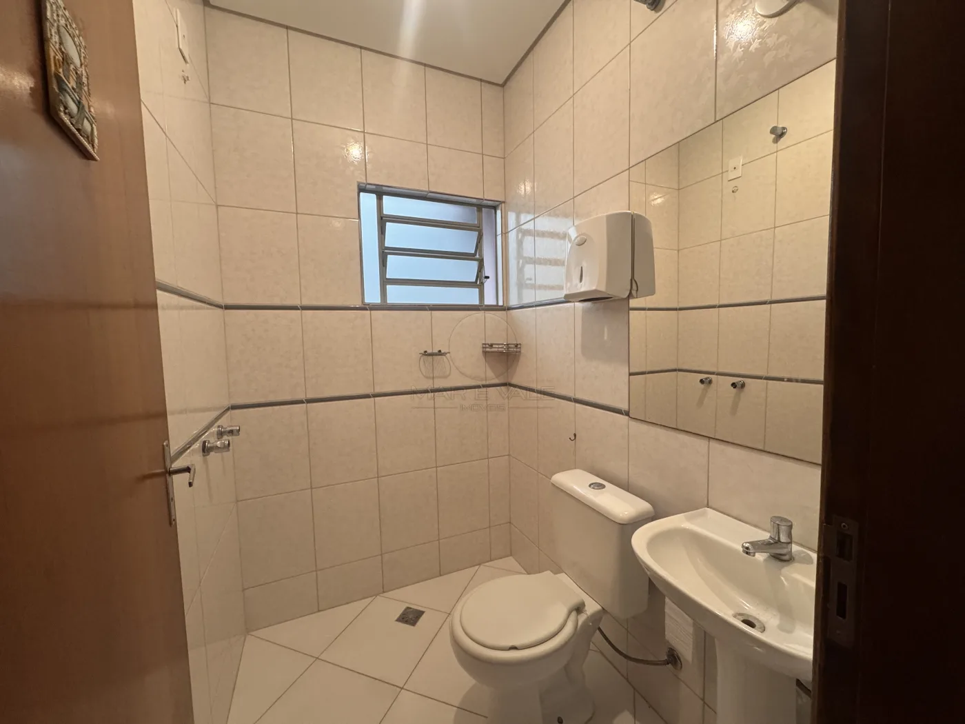 Alugar Casa / Padr&atilde;o em S&atilde;o Jos&eacute; dos Campos R$ 4.000,00 - Foto 9