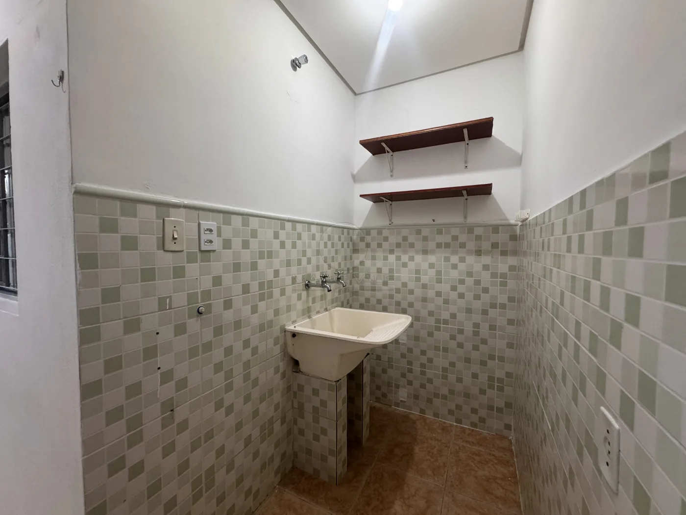 Alugar Casa / Padr&atilde;o em S&atilde;o Jos&eacute; dos Campos R$ 4.000,00 - Foto 13
