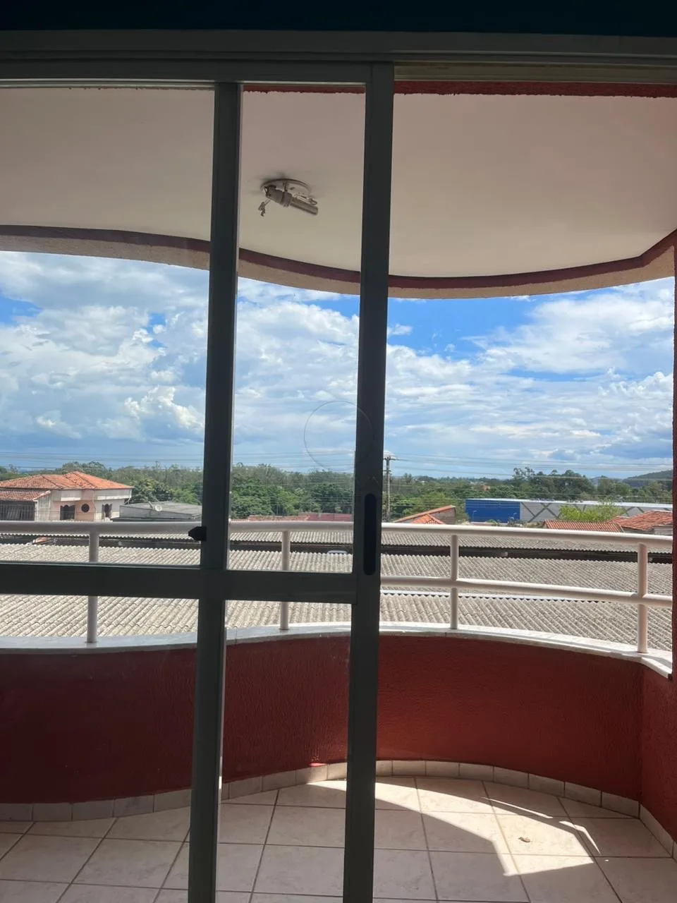 Alugar Apartamento / Padr&atilde;o em S&atilde;o Jos&eacute; dos Campos R$ 3.200,00 - Foto 4