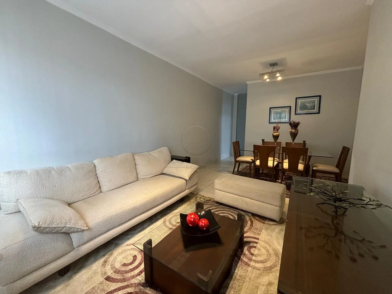 Alugar Apartamento / Padr&atilde;o em S&atilde;o Jos&eacute; dos Campos R$ 4.390,00 - Foto 1