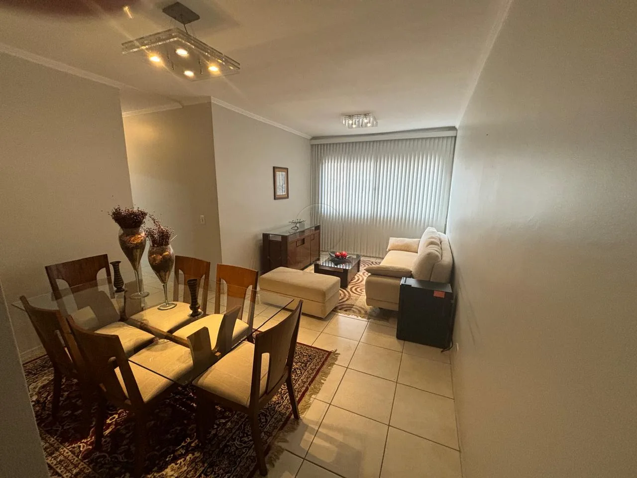 Alugar Apartamento / Padr&atilde;o em S&atilde;o Jos&eacute; dos Campos R$ 4.390,00 - Foto 6