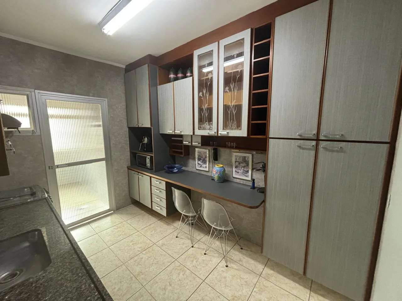 Alugar Apartamento / Padr&atilde;o em S&atilde;o Jos&eacute; dos Campos R$ 4.390,00 - Foto 15