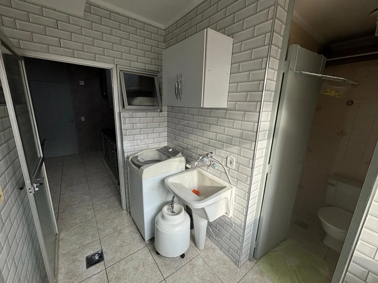 Alugar Apartamento / Padr&atilde;o em S&atilde;o Jos&eacute; dos Campos R$ 4.390,00 - Foto 20
