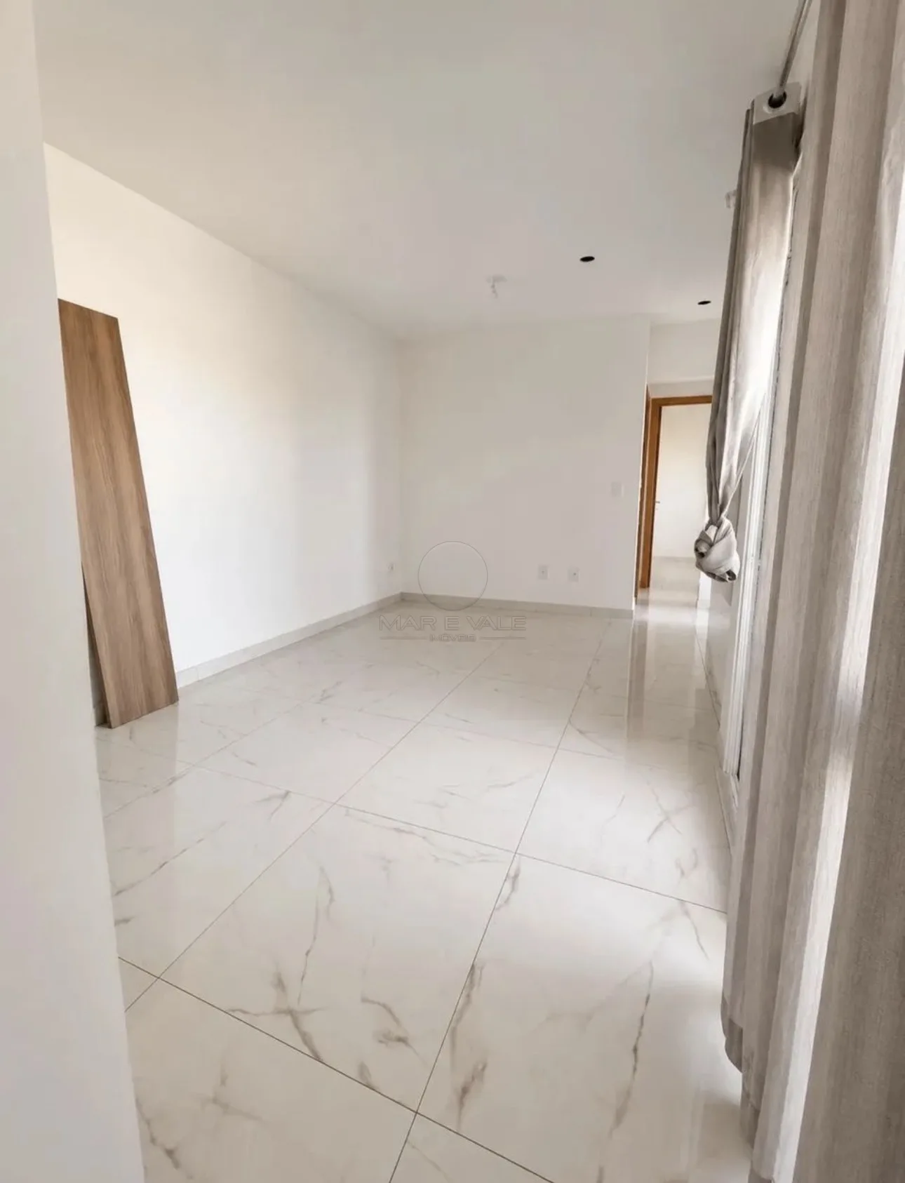 Alugar Apartamento / Padr&atilde;o em S&atilde;o Jos&eacute; dos Campos R$ 3.320,00 - Foto 1