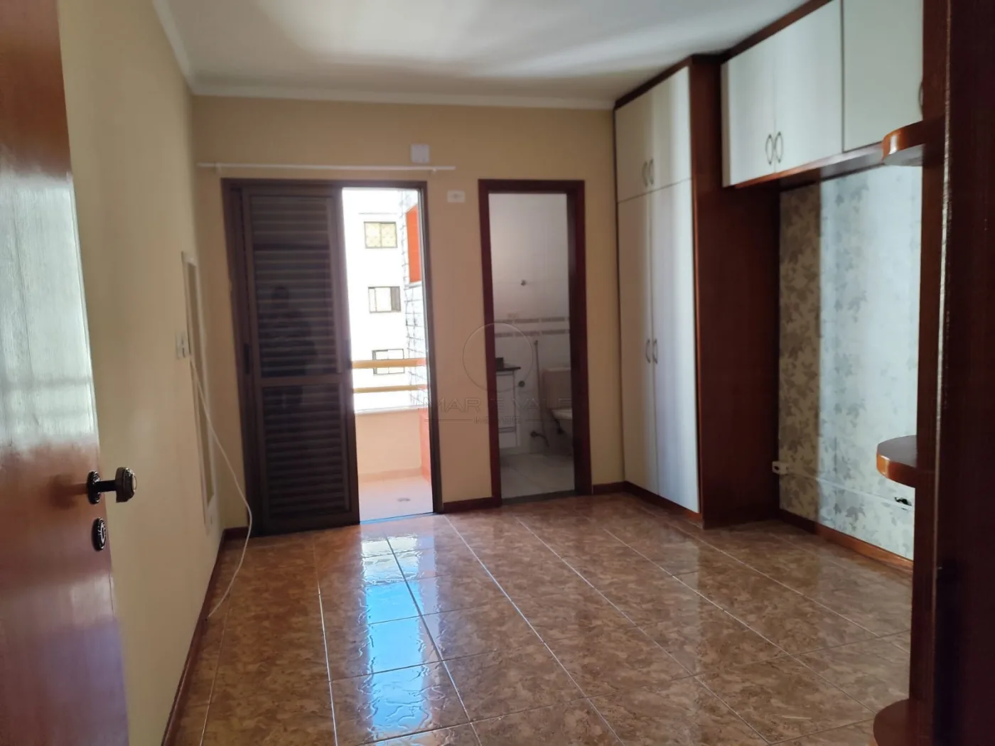 Alugar Apartamento / Padr&atilde;o em S&atilde;o Jos&eacute; dos Campos R$ 3.300,00 - Foto 5