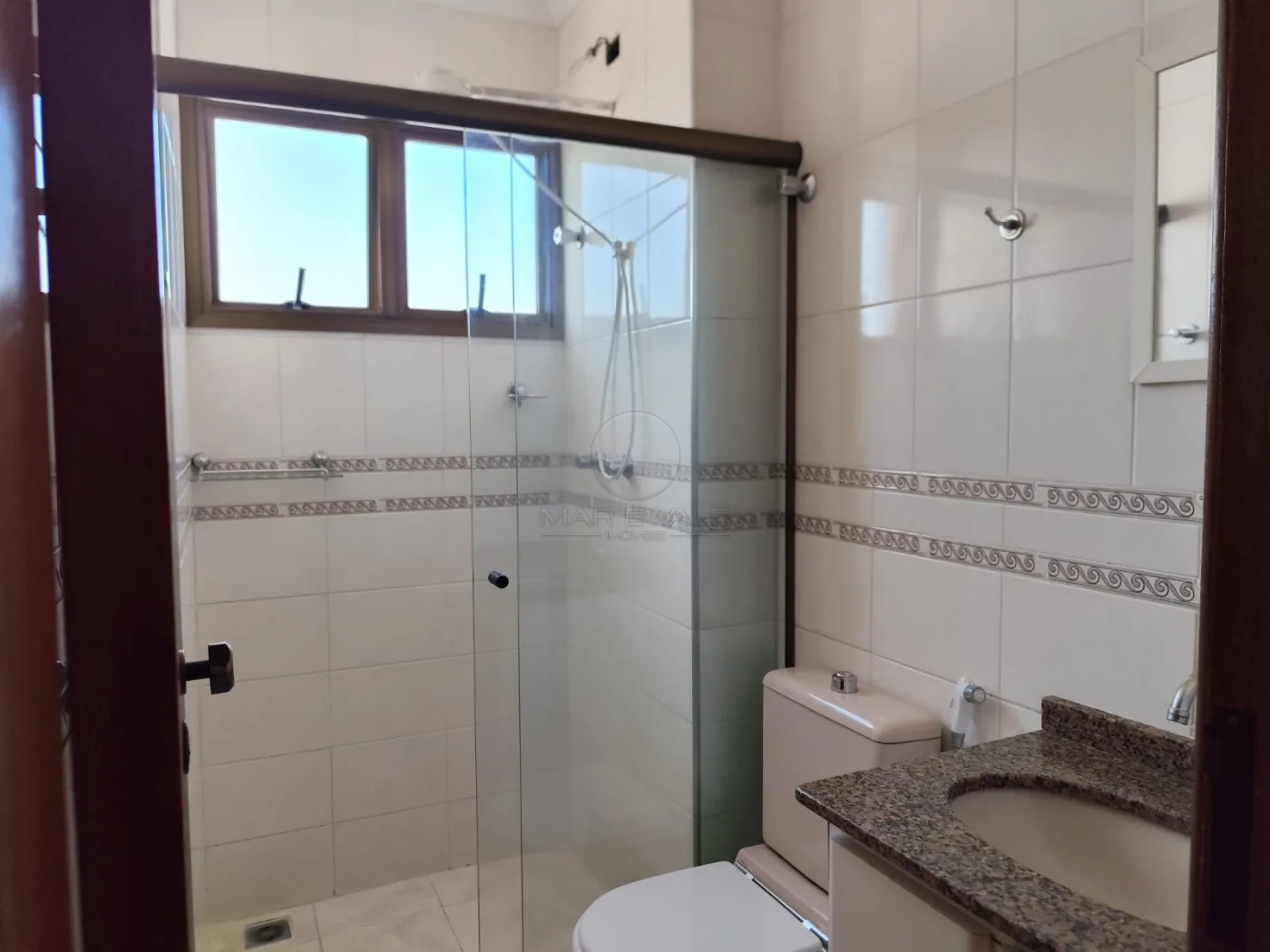 Alugar Apartamento / Padr&atilde;o em S&atilde;o Jos&eacute; dos Campos R$ 3.300,00 - Foto 9
