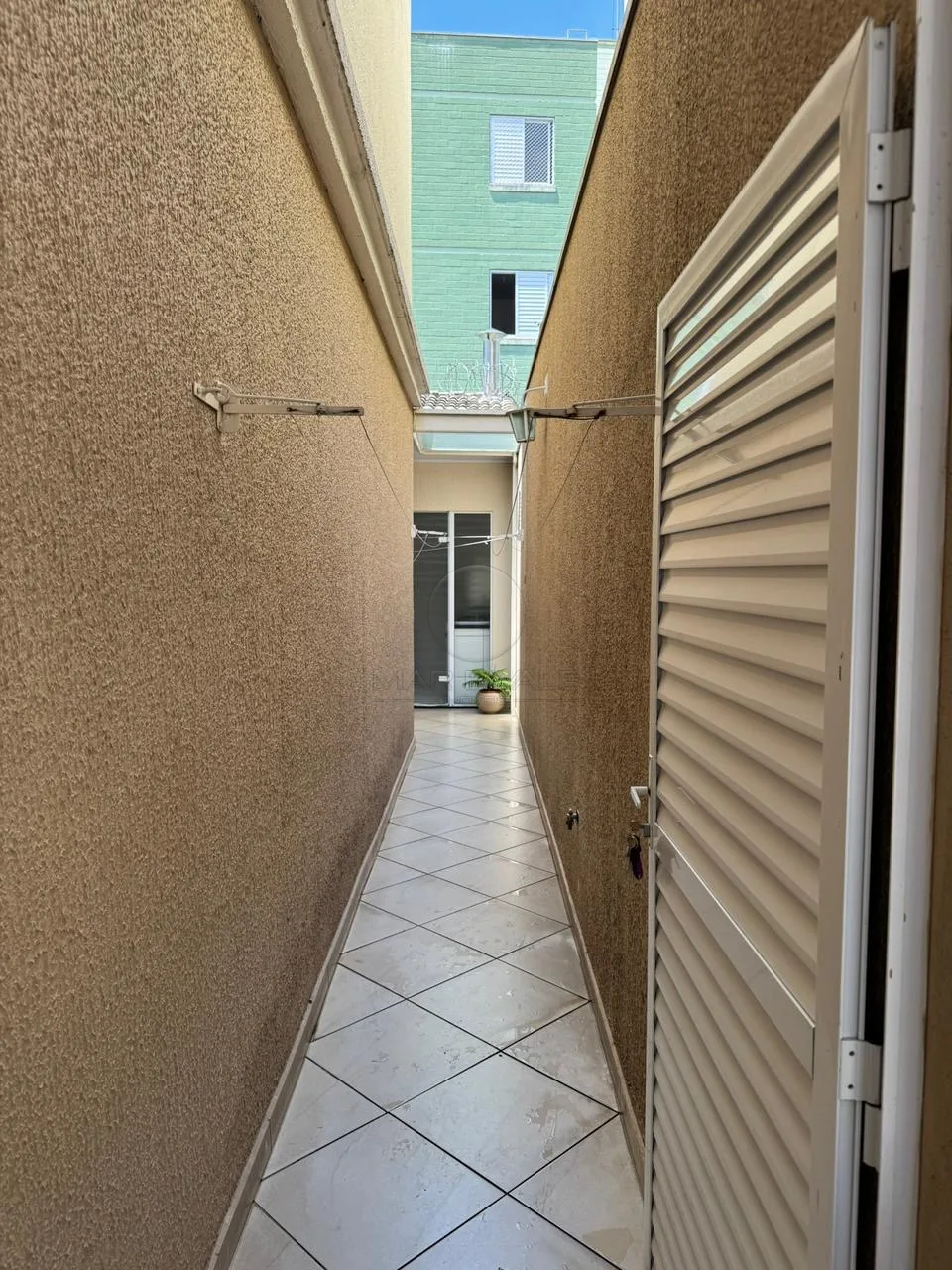 Comprar Casa / Sobrado em condom&iacute;nio em Jacare&iacute; R$ 490.000,00 - Foto 2