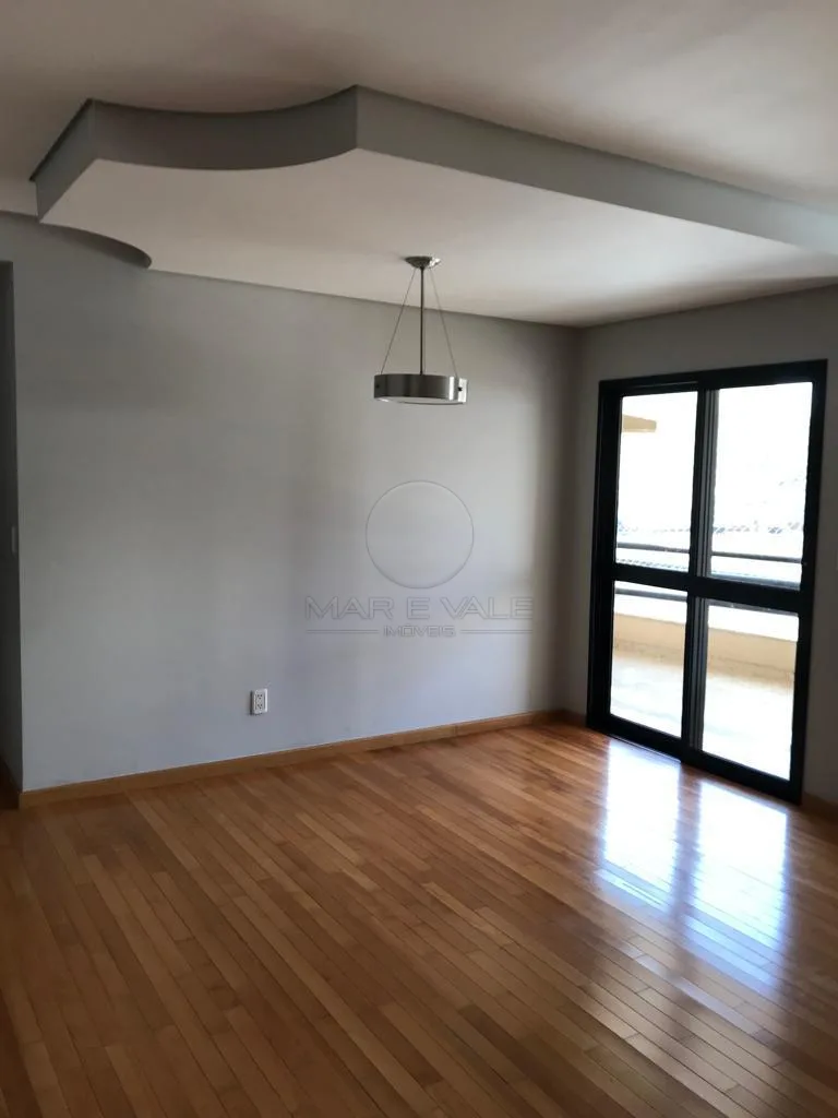 Alugar Apartamento / Padr&atilde;o em S&atilde;o Jos&eacute; dos Campos R$ 5.600,00 - Foto 1