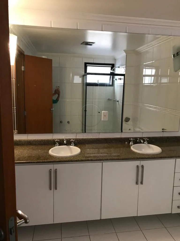 Alugar Apartamento / Padr&atilde;o em S&atilde;o Jos&eacute; dos Campos R$ 5.600,00 - Foto 16