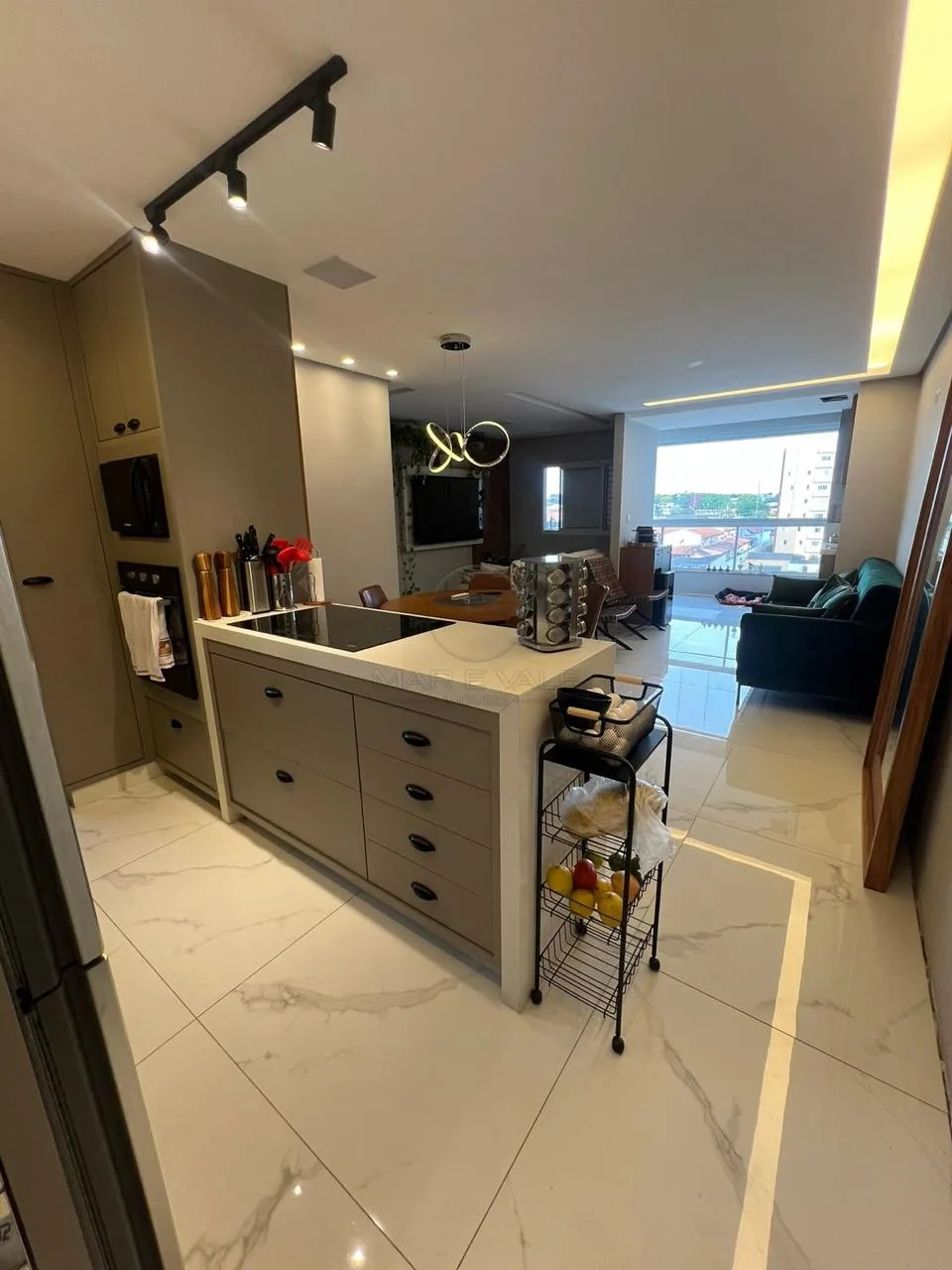 Comprar Apartamento / Padr&atilde;o em Jacare&iacute; R$ 750.000,00 - Foto 2