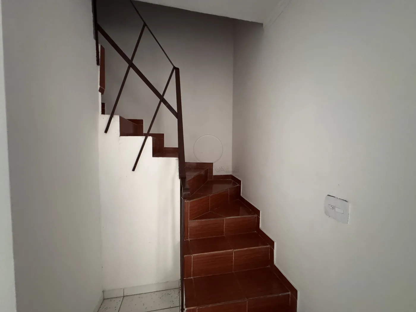 Alugar Casa / Sobrado em S&atilde;o Jos&eacute; dos Campos R$ 2.100,00 - Foto 11