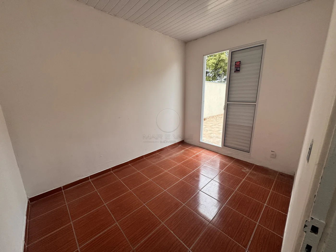 Alugar Casa / Sobrado em S&atilde;o Jos&eacute; dos Campos R$ 2.100,00 - Foto 12