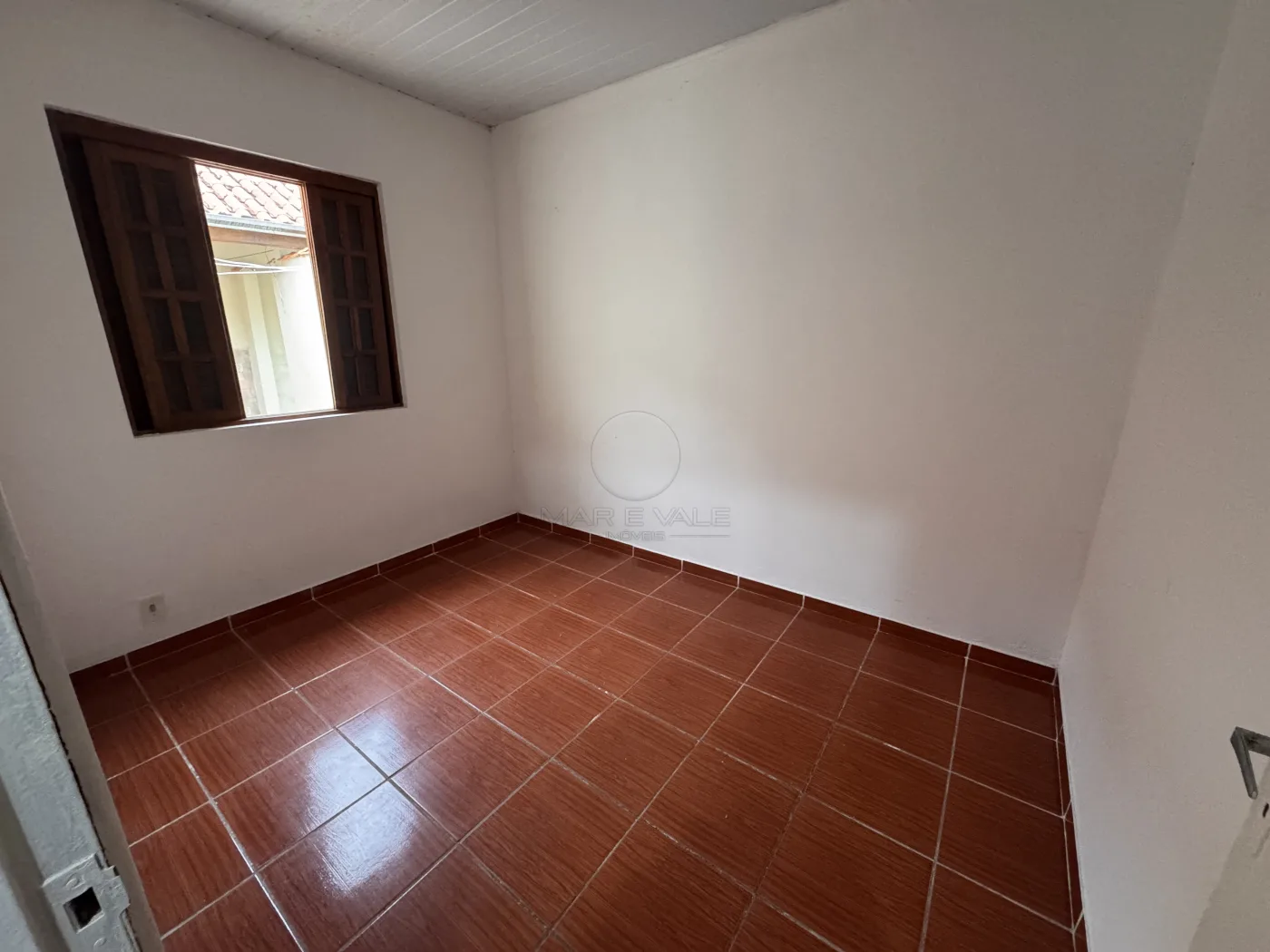 Alugar Casa / Sobrado em S&atilde;o Jos&eacute; dos Campos R$ 2.100,00 - Foto 14