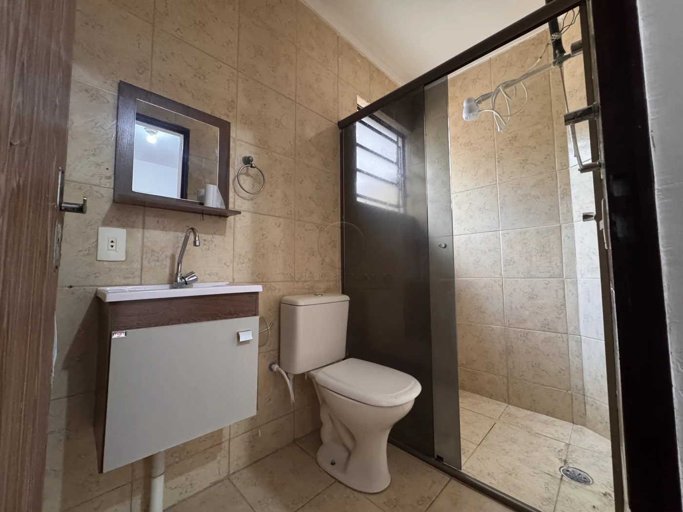 Alugar Casa / Sobrado em S&atilde;o Jos&eacute; dos Campos R$ 2.100,00 - Foto 17