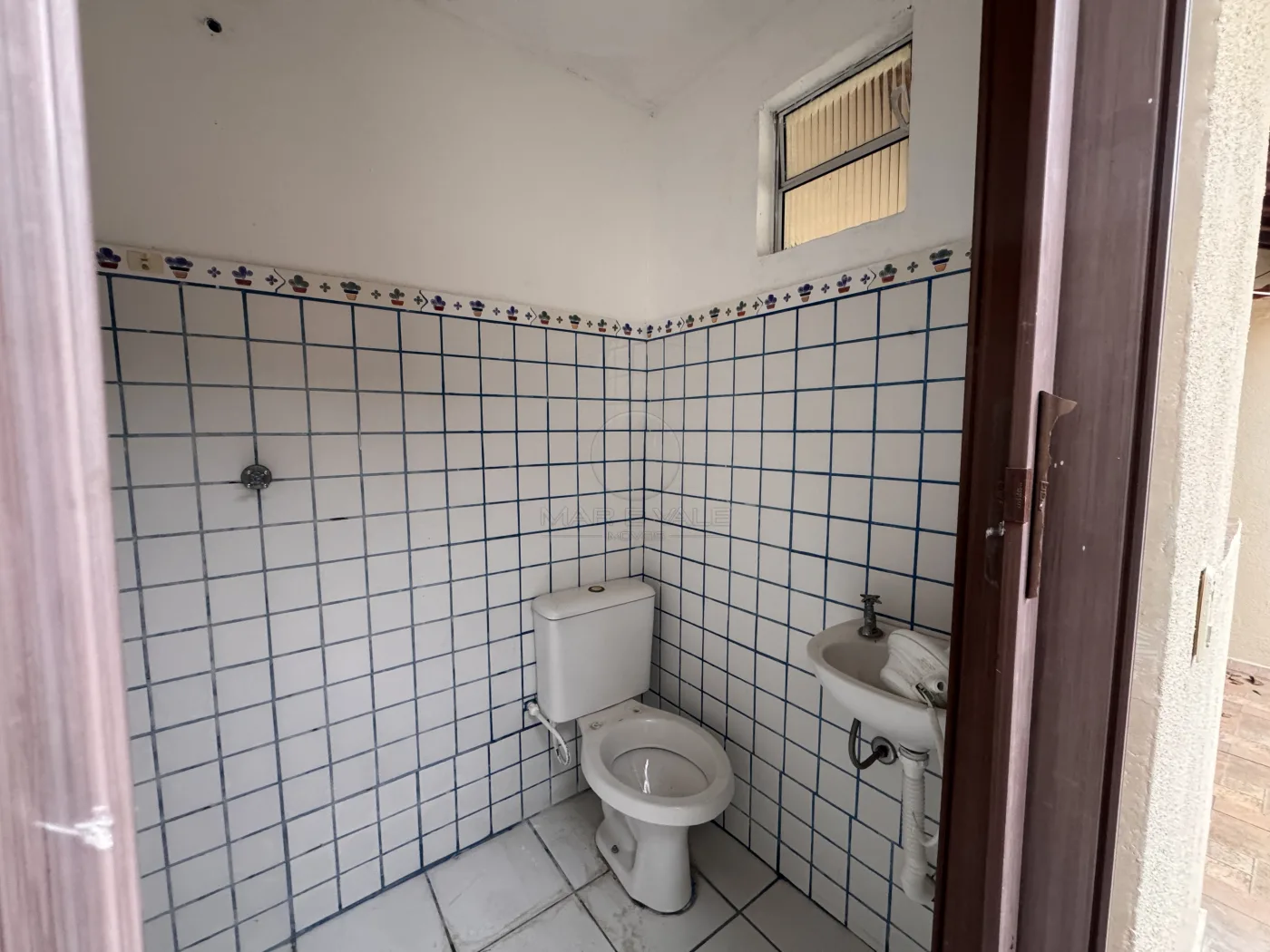Alugar Casa / Sobrado em S&atilde;o Jos&eacute; dos Campos R$ 2.100,00 - Foto 20