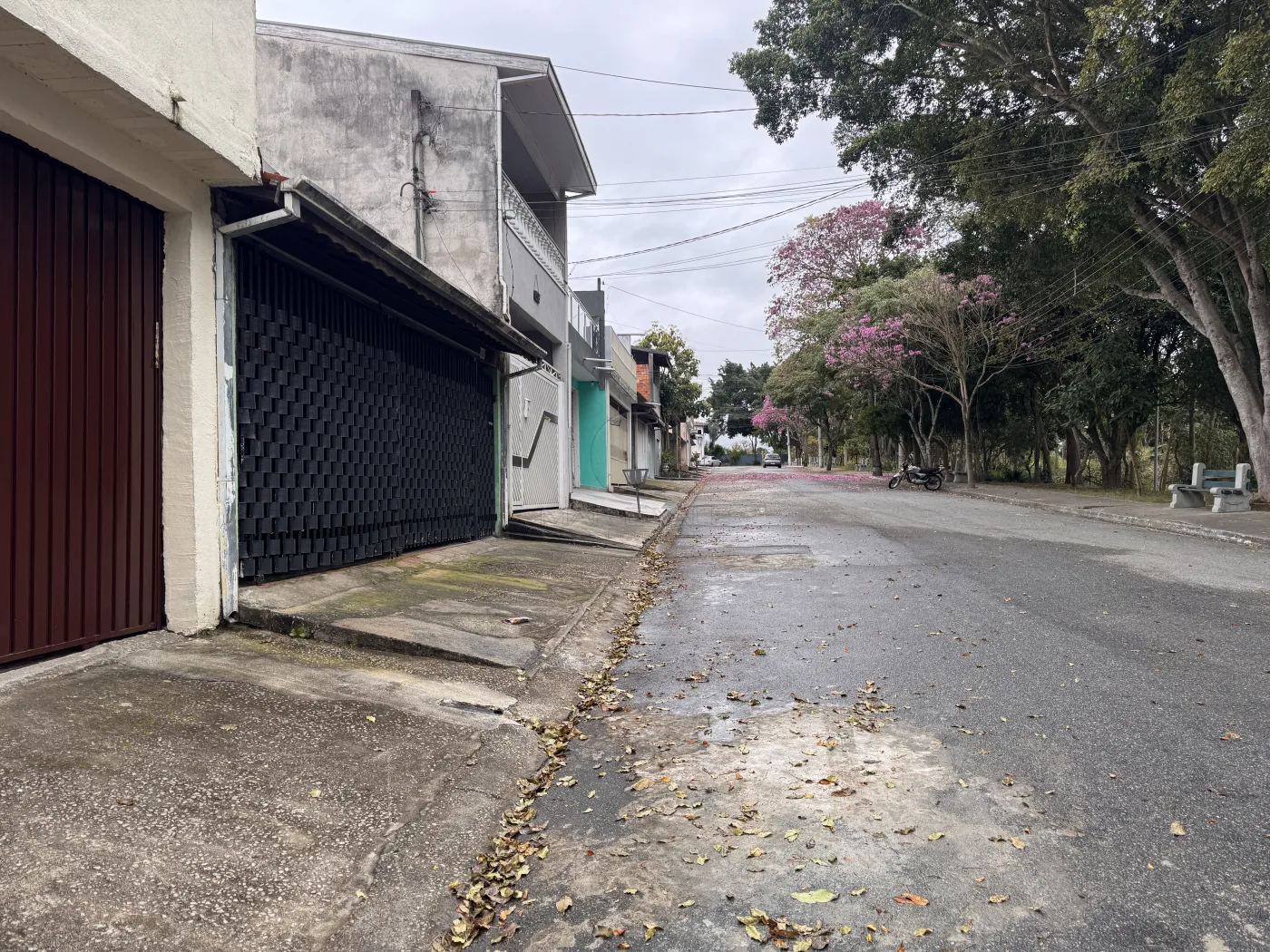 Alugar Casa / Sobrado em S&atilde;o Jos&eacute; dos Campos R$ 2.100,00 - Foto 22