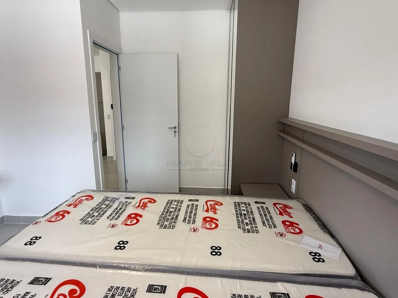 Alugar Apartamento / Padr&atilde;o em Caraguatatuba R$ 3.700,00 - Foto 14