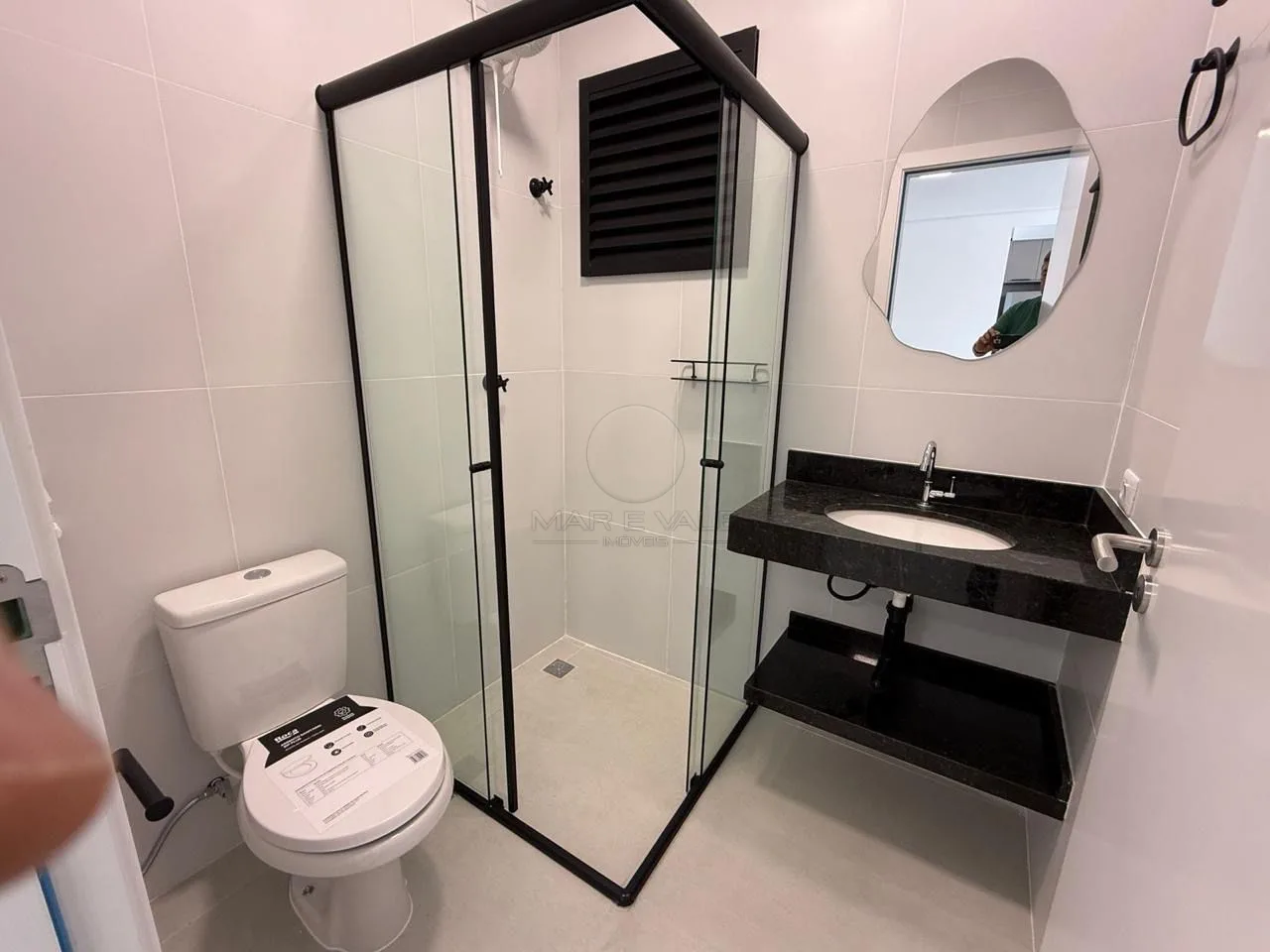Alugar Apartamento / Padr&atilde;o em Caraguatatuba R$ 3.700,00 - Foto 18