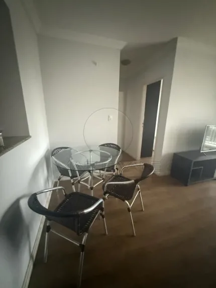 Alugar Apartamento / Padr&atilde;o em S&atilde;o Jos&eacute; dos Campos R$ 3.350,00 - Foto 2