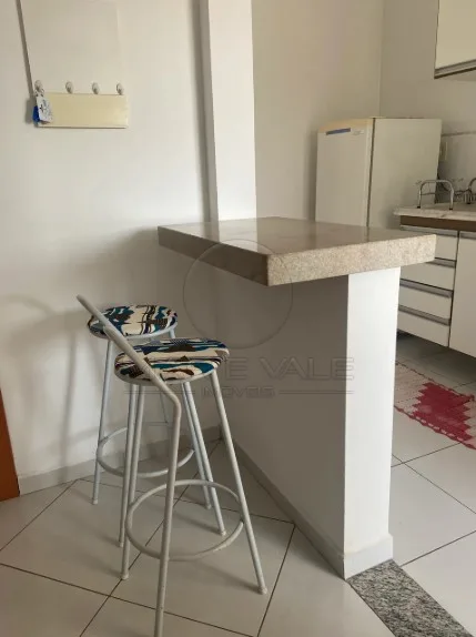 Alugar Apartamento / Padr&atilde;o em S&atilde;o Jos&eacute; dos Campos R$ 2.300,00 - Foto 3