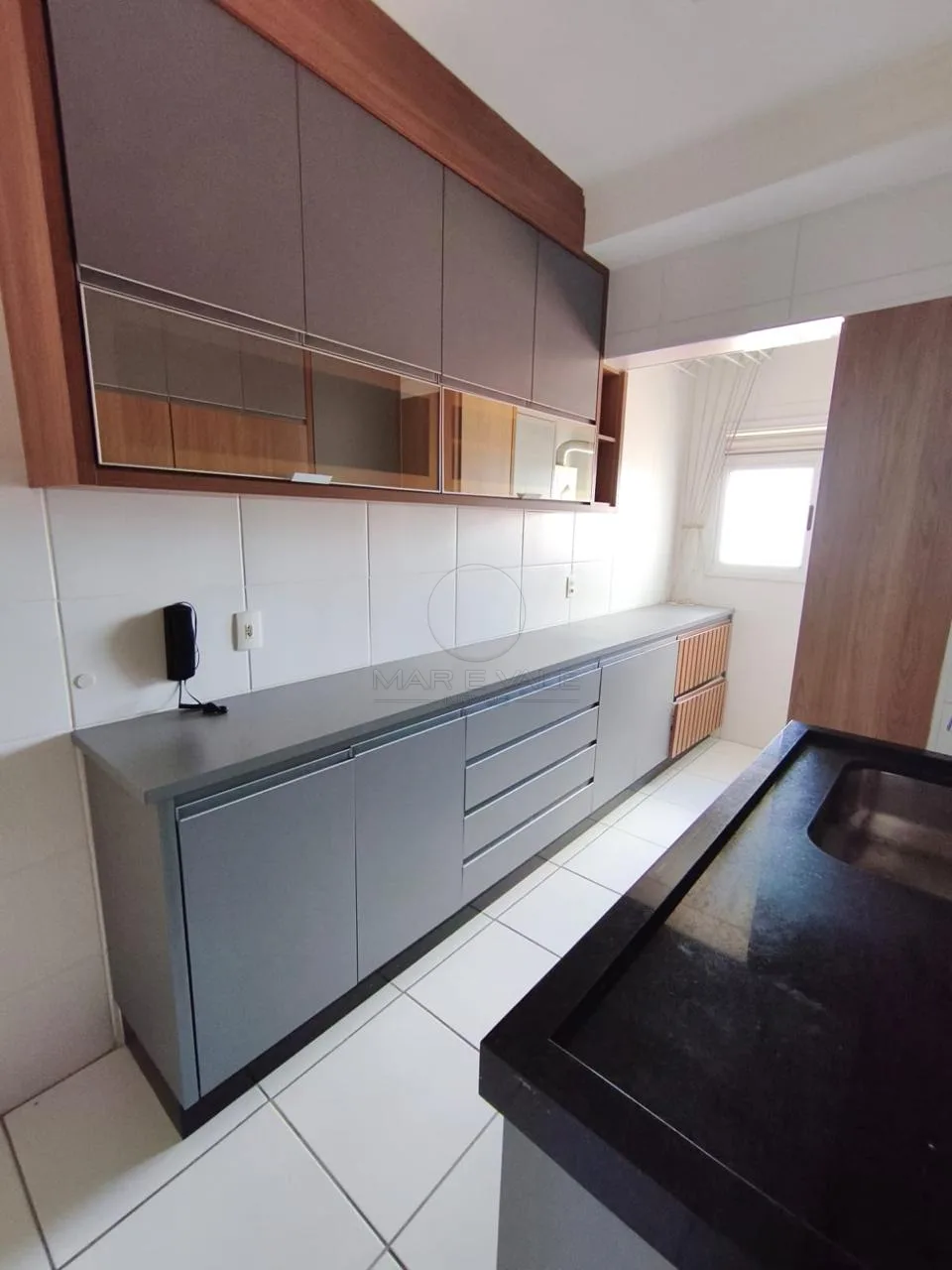 Alugar Apartamento / Padr&atilde;o em S&atilde;o Jos&eacute; dos Campos R$ 3.900,00 - Foto 2