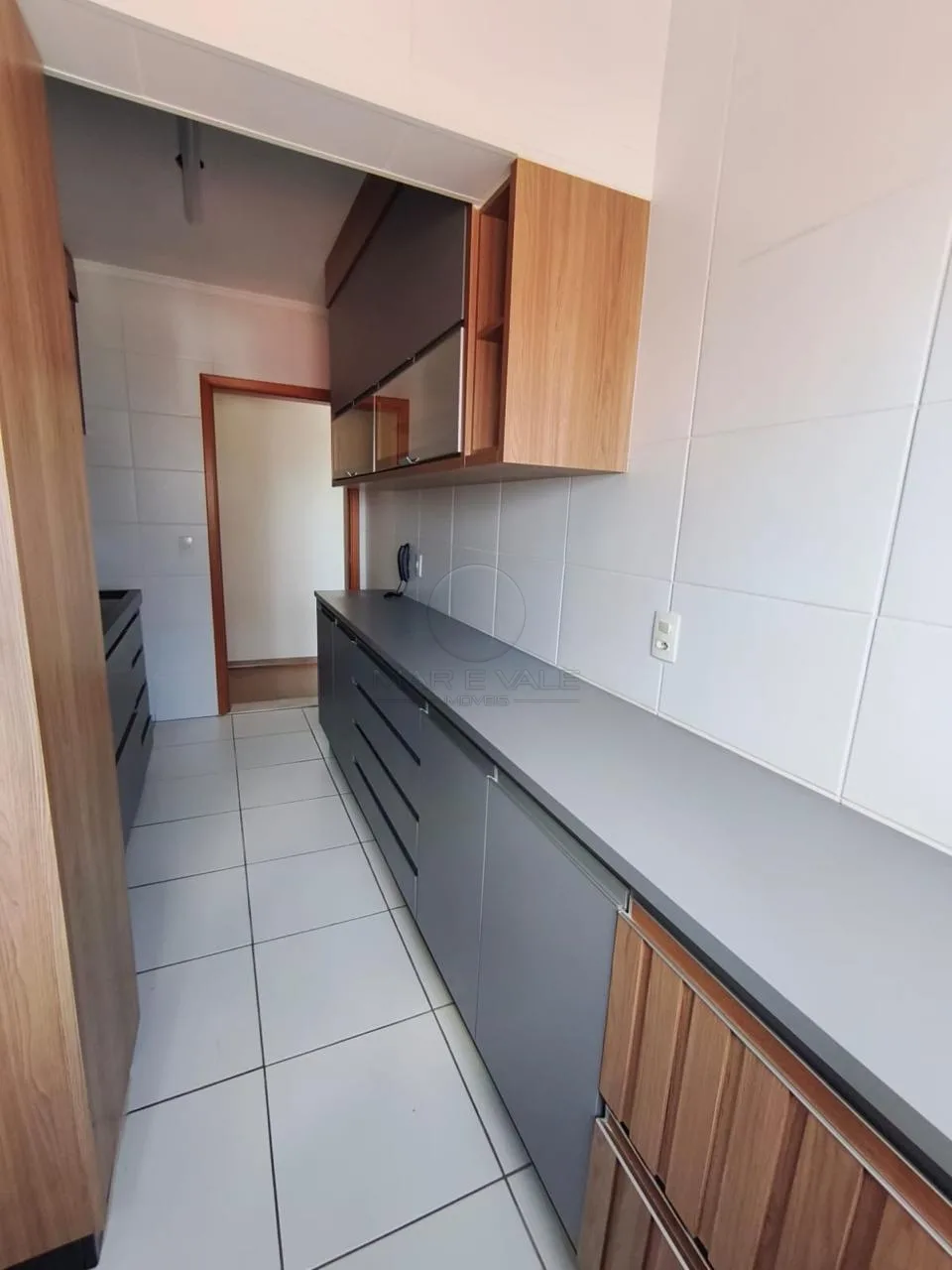 Alugar Apartamento / Padr&atilde;o em S&atilde;o Jos&eacute; dos Campos R$ 3.900,00 - Foto 5