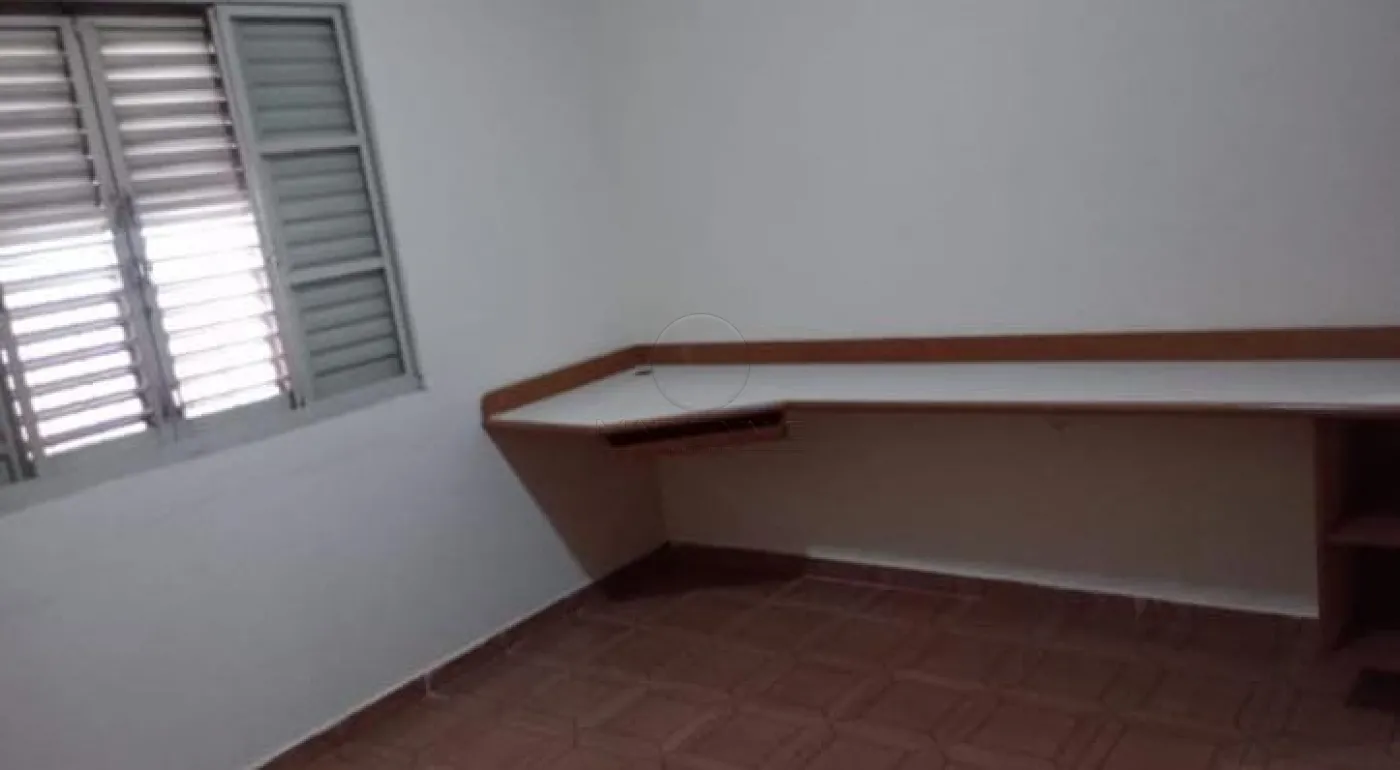 Alugar Casa / Padr&atilde;o em S&atilde;o Jos&eacute; dos Campos R$ 3.426,00 - Foto 8