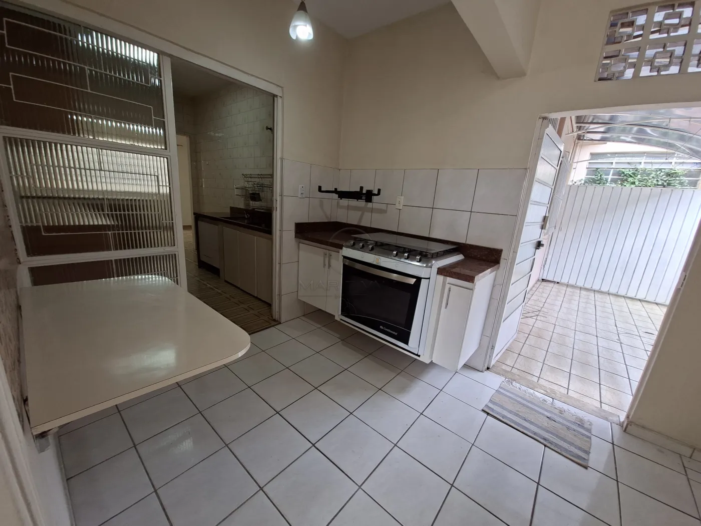 Alugar Casa / Padr&atilde;o em S&atilde;o Jos&eacute; dos Campos R$ 3.426,00 - Foto 12