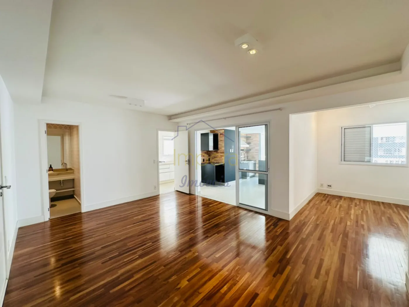 Apartamento, 3 quartos, 125 m² - Foto 1