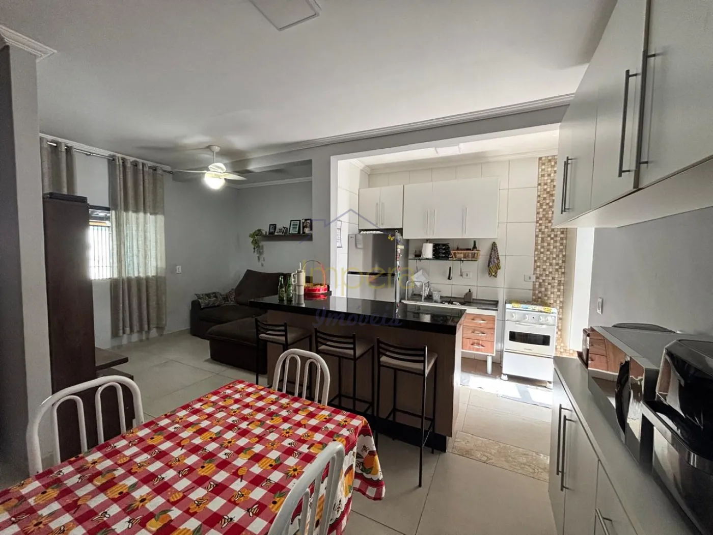 Casa, 3 quartos, 76 m² - Foto 2