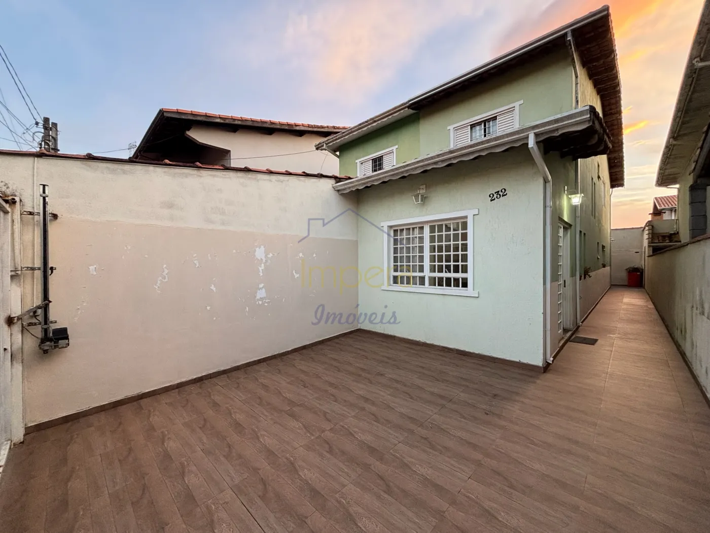 Casa, 3 quartos, 109 m² - Foto 1