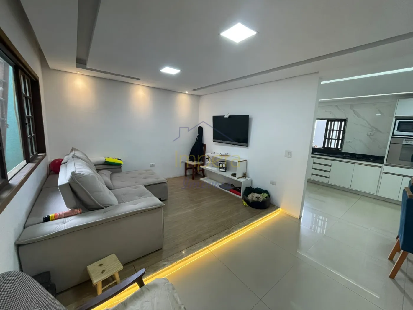 Casa, 4 quartos, 210 m² - Foto 1