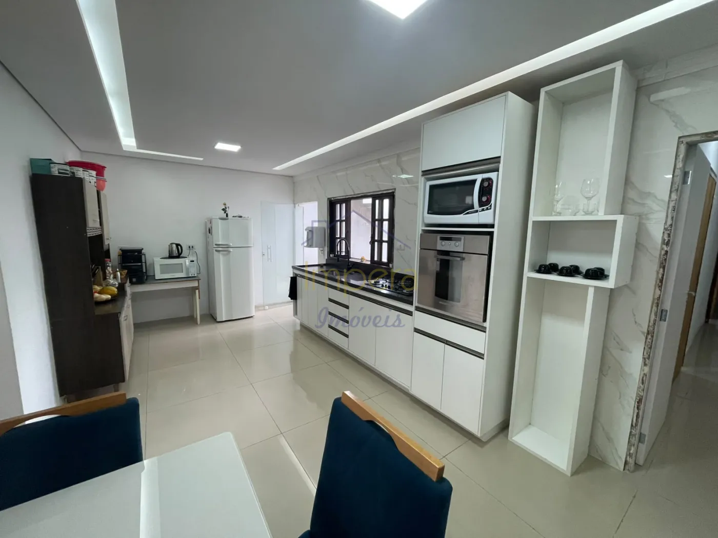 Casa, 4 quartos, 210 m² - Foto 4