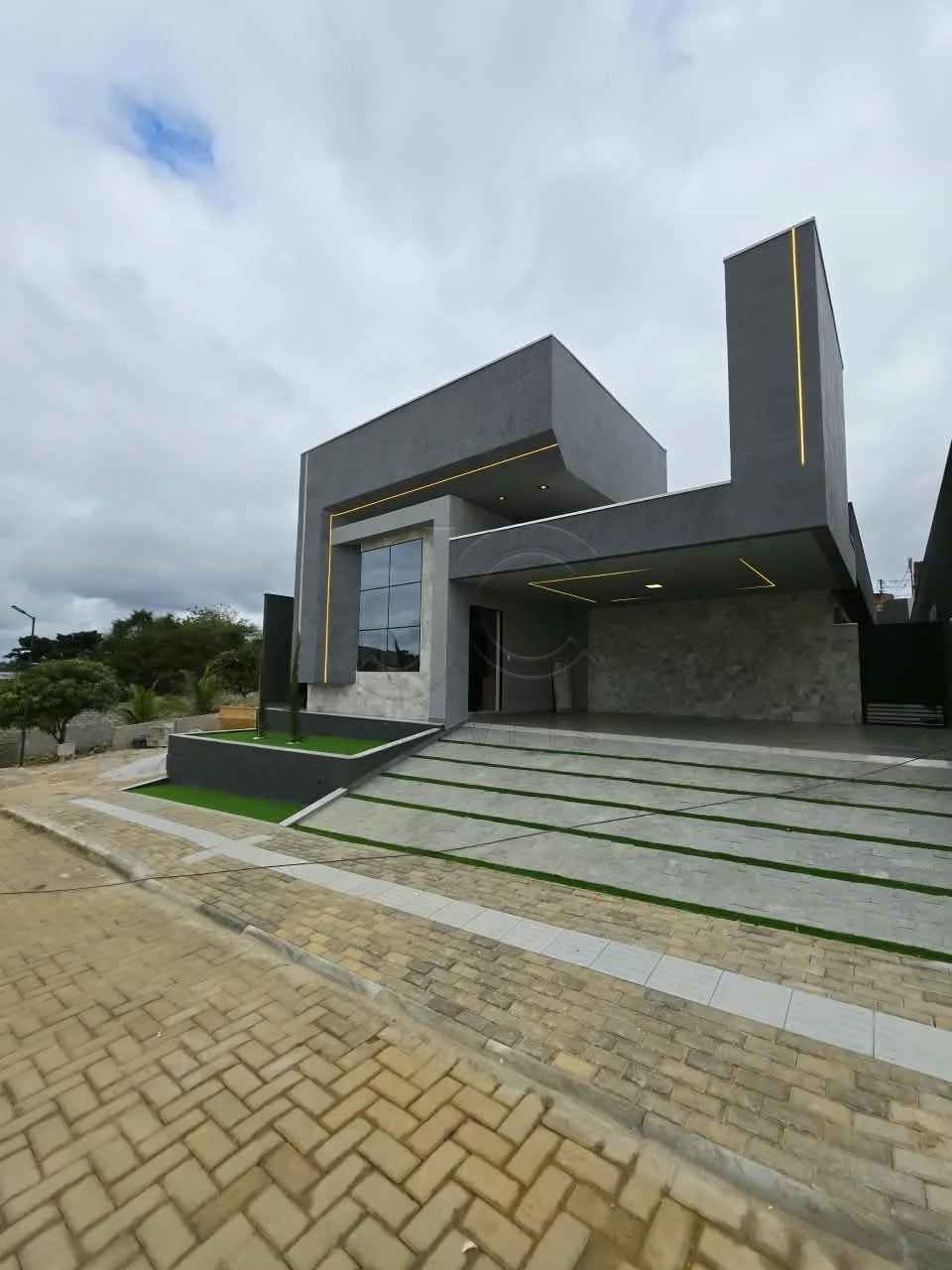 Comprar Casa / Padr&atilde;o em Vit&oacute;ria da Conquista R$ 1.850.000,00 - Foto 2