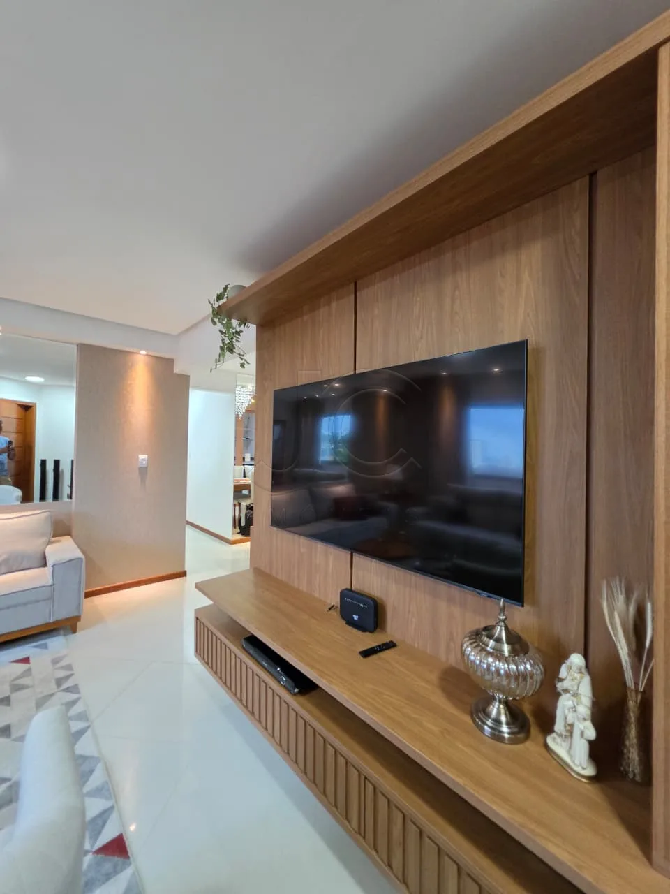 Comprar Apartamento / Padr&atilde;o em Vit&oacute;ria da Conquista R$ 980.000,00 - Foto 3