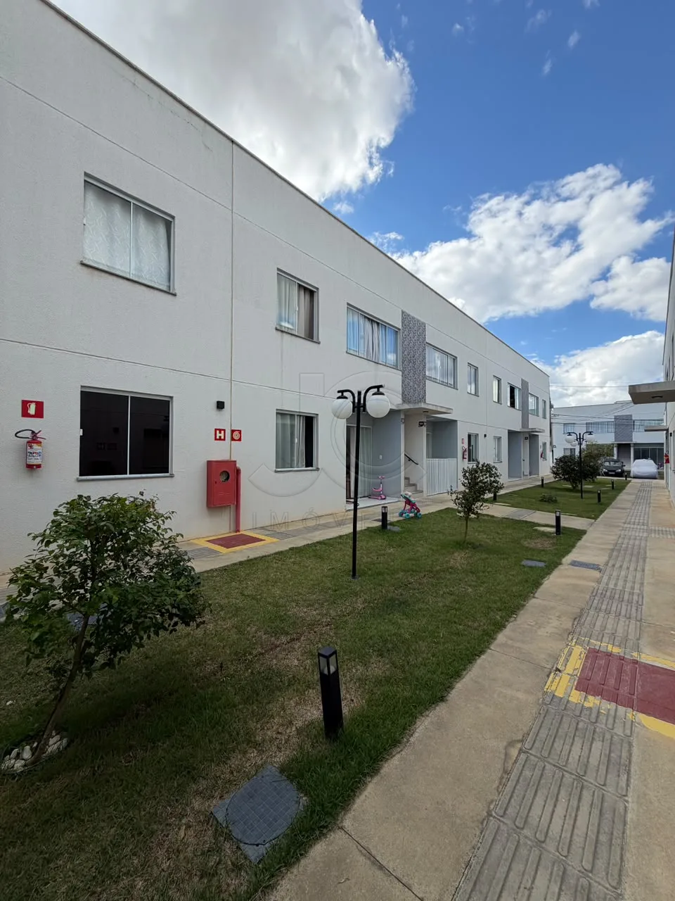 Comprar Apartamento / Padr&atilde;o em Vit&oacute;ria da Conquista R$ 325.000,00 - Foto 1