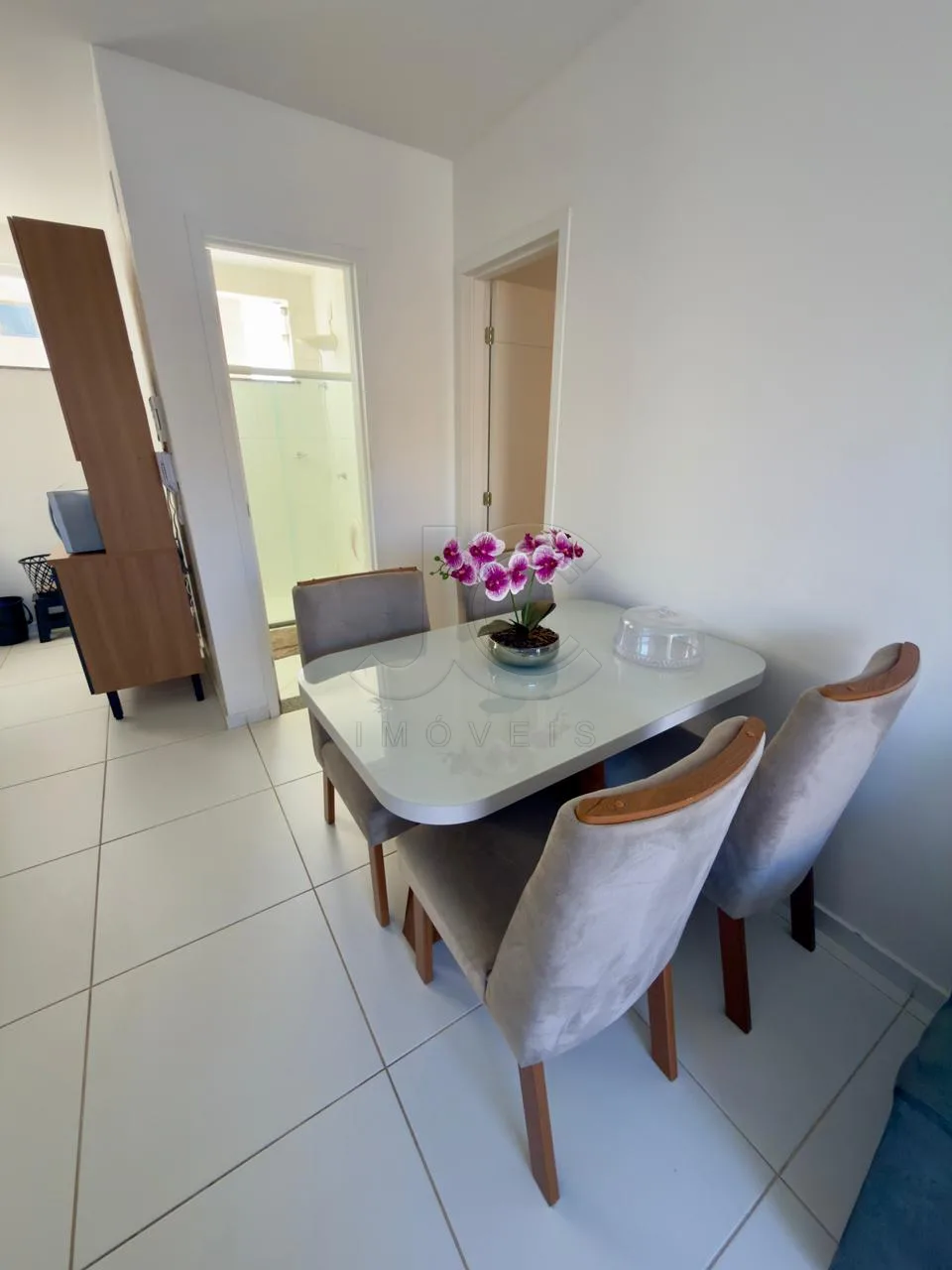 Alugar Apartamento / Padr&atilde;o em Vit&oacute;ria da Conquista R$ 1.700,00 - Foto 3