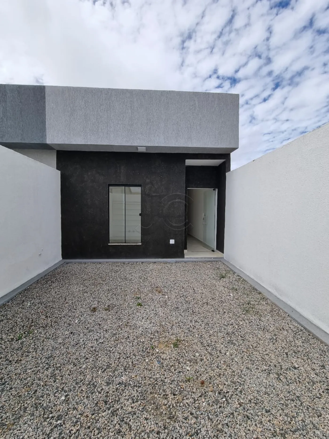 Comprar Casa / Padr&atilde;o em Vit&oacute;ria da Conquista R$ 240.000,00 - Foto 2