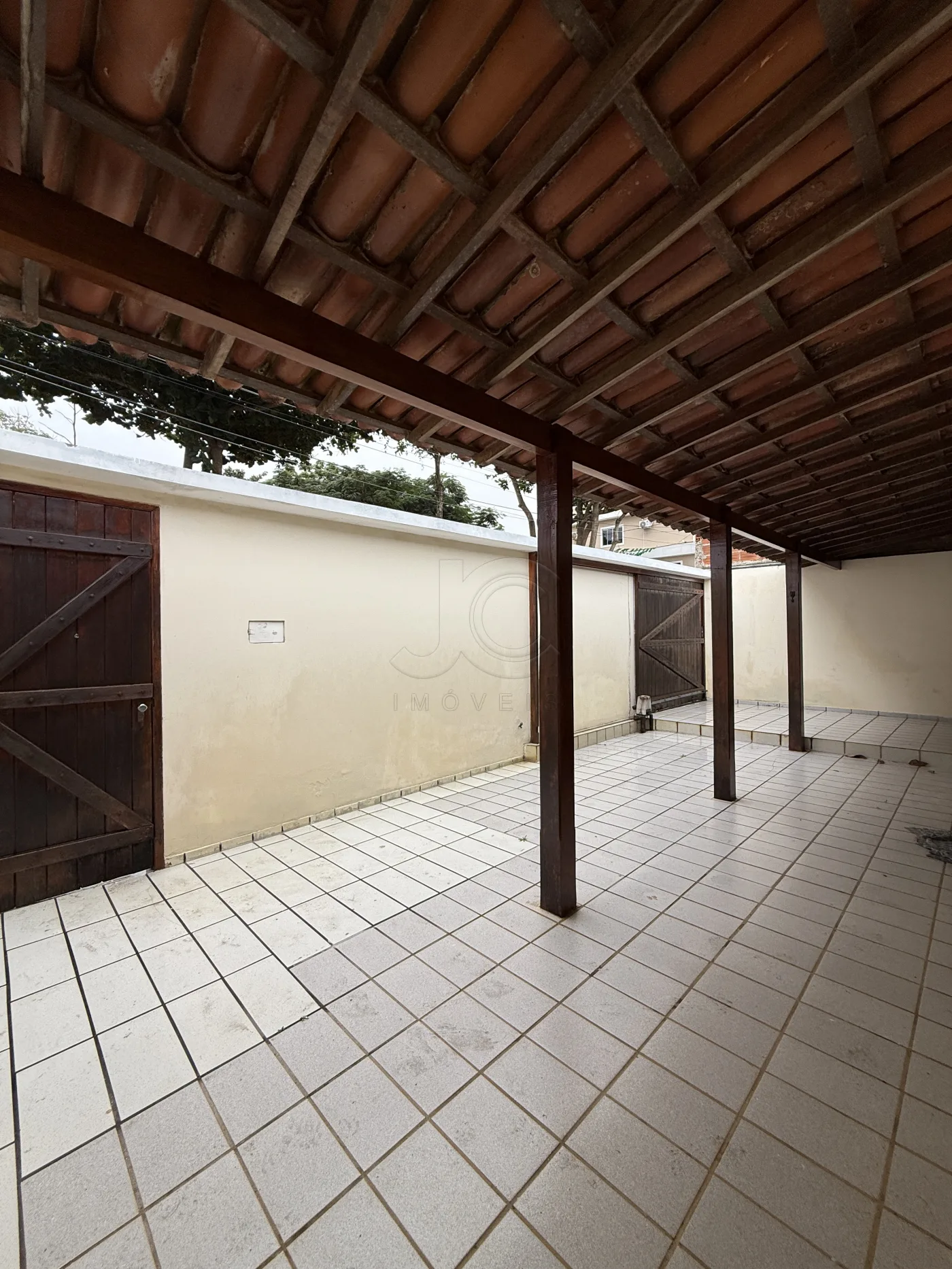 Comprar Casa / Padr&atilde;o em Vit&oacute;ria da Conquista R$ 465.000,00 - Foto 4