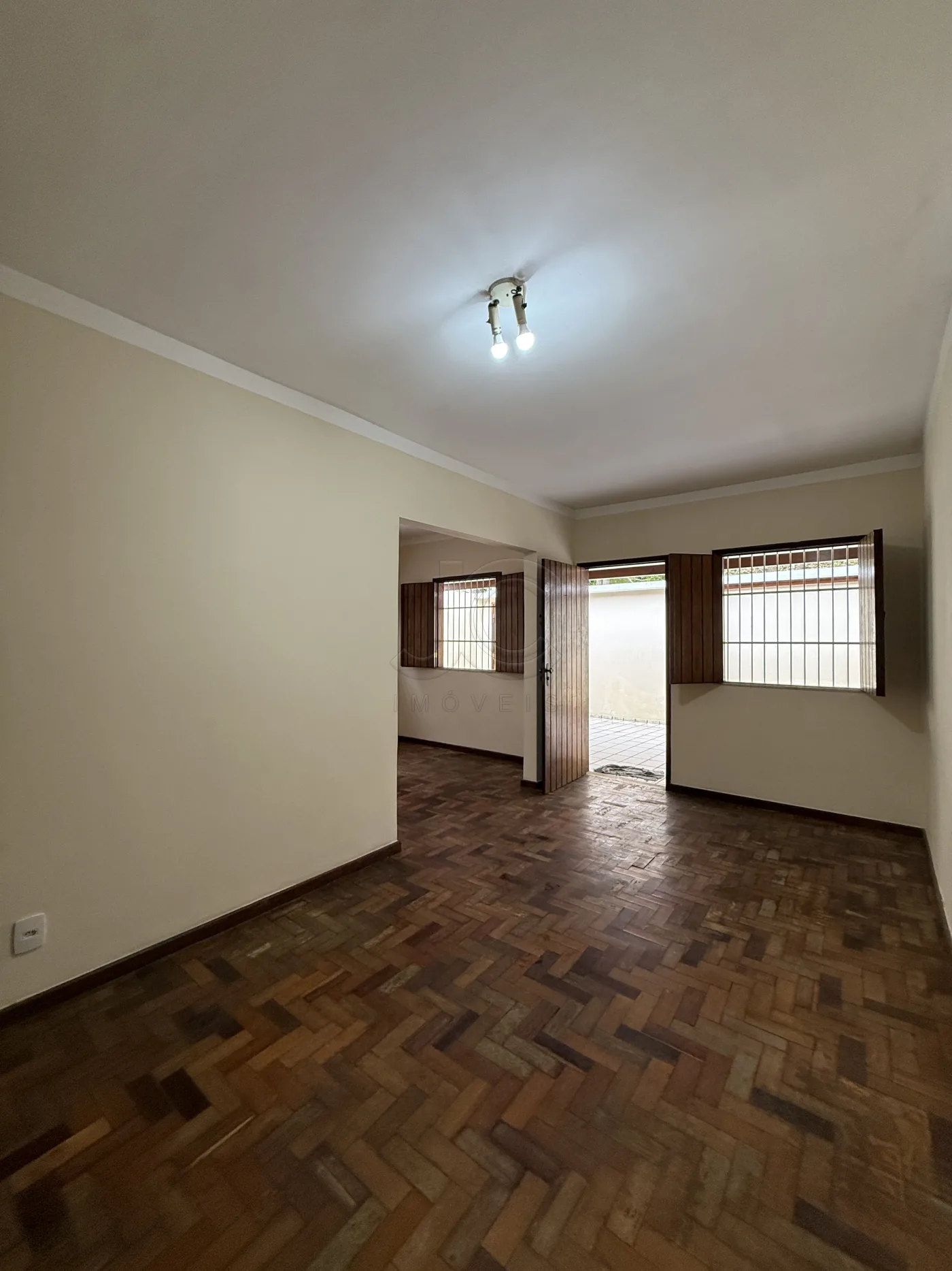 Comprar Casa / Padr&atilde;o em Vit&oacute;ria da Conquista R$ 465.000,00 - Foto 5