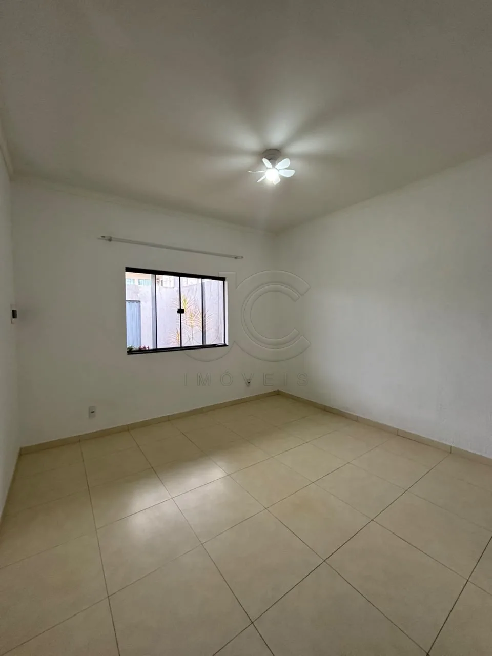 Alugar Casa / Padr&atilde;o em Vit&oacute;ria da Conquista R$ 1.600,00 - Foto 10