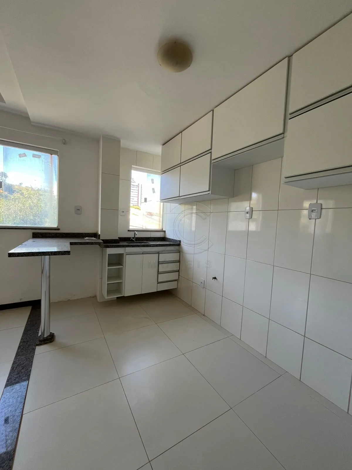 Comprar Apartamento / Padr&atilde;o em Vit&oacute;ria da Conquista R$ 189.000,00 - Foto 2