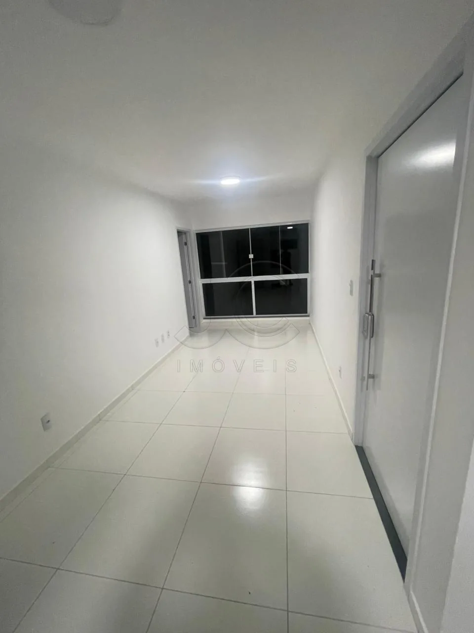 Comprar Apartamento / Padr&atilde;o em Vit&oacute;ria da Conquista R$ 280.000,00 - Foto 3