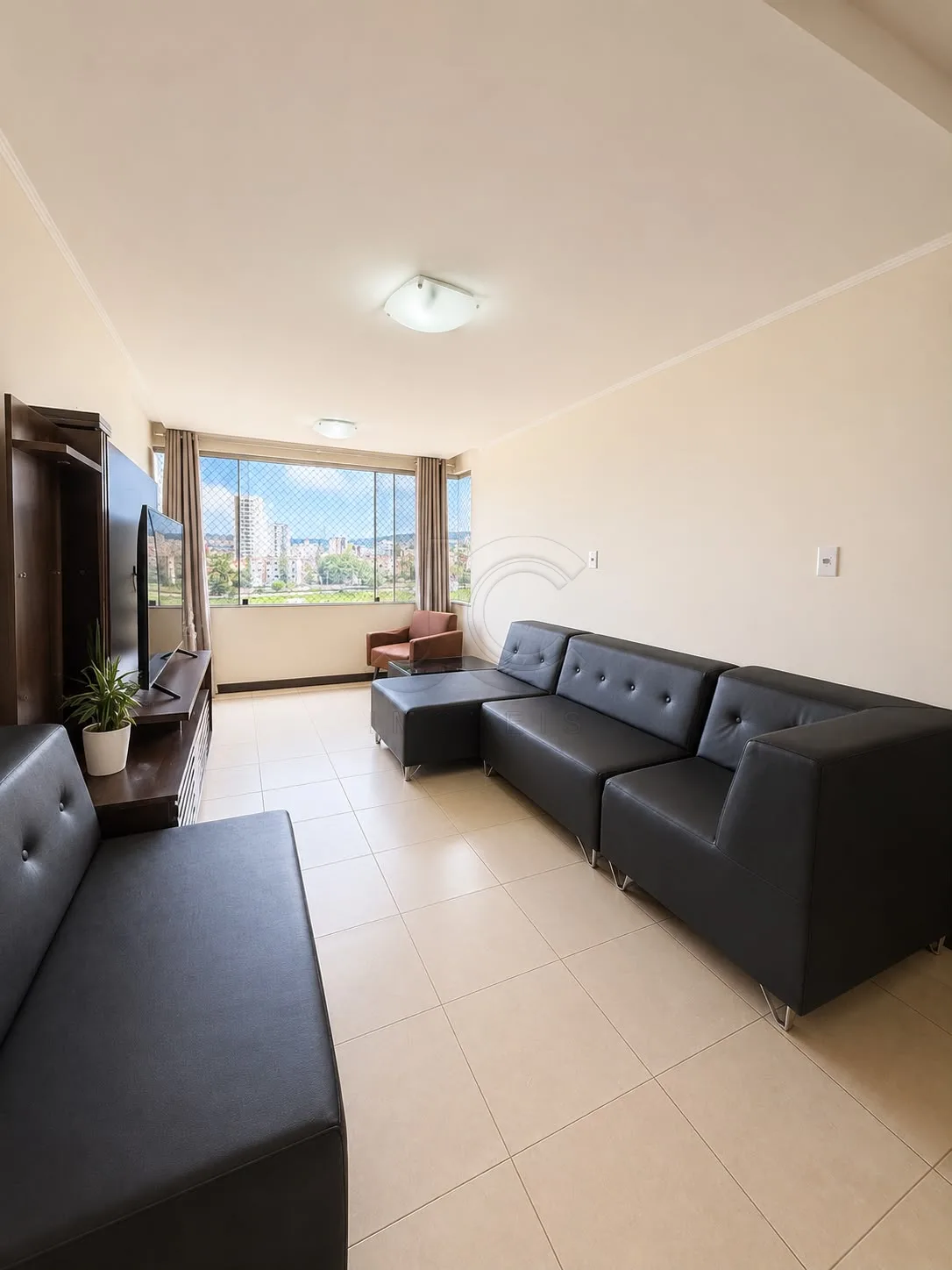 Comprar Apartamento / Padr&atilde;o em Vit&oacute;ria da Conquista R$ 750.000,00 - Foto 3
