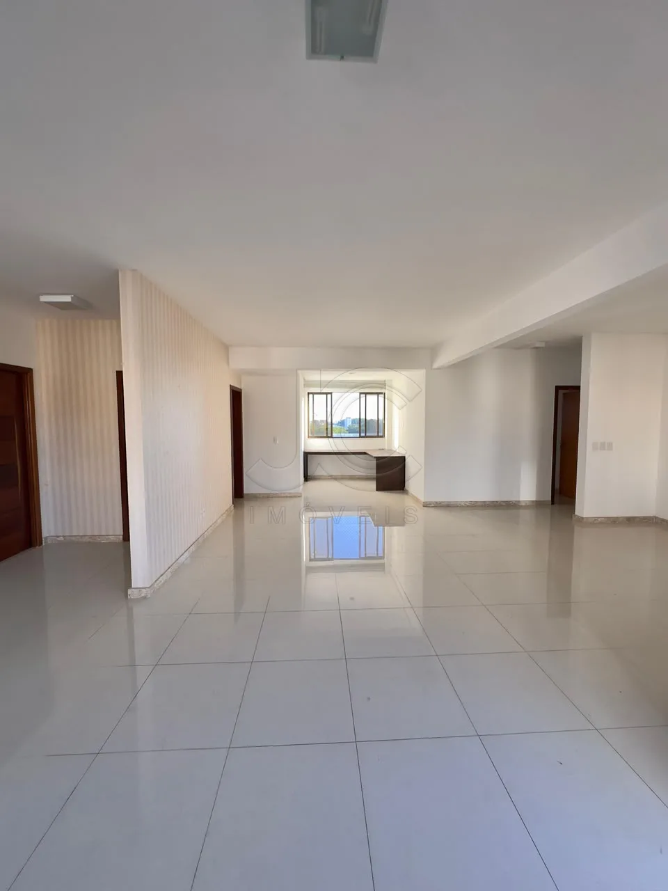 Comprar Apartamento / Padr&atilde;o em Vit&oacute;ria da Conquista R$ 1.400.000,00 - Foto 3