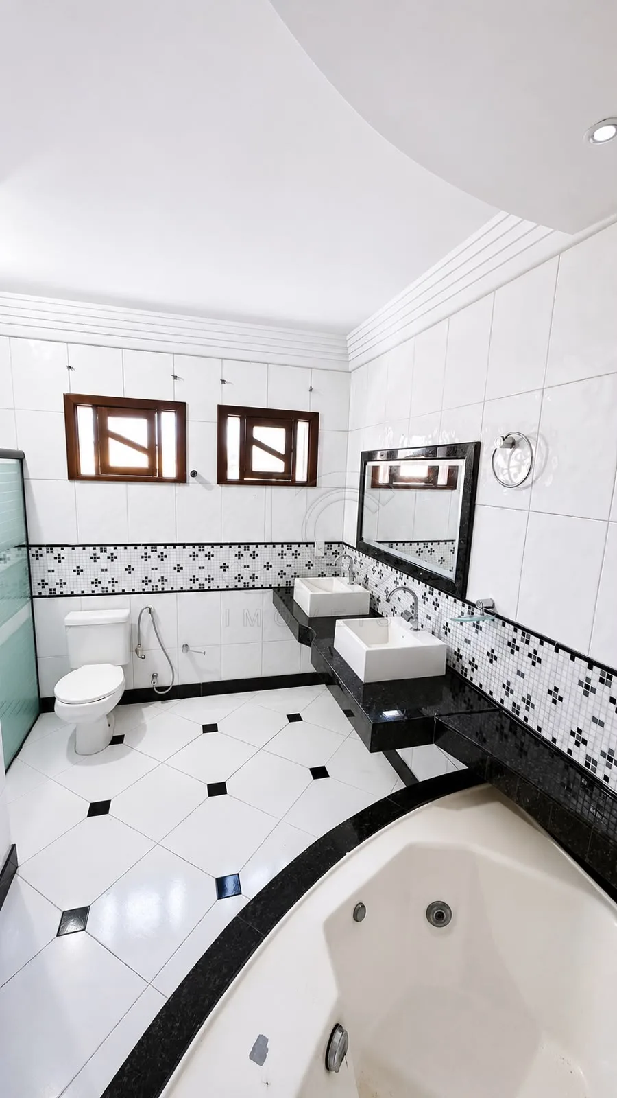 Comprar Casa / Duplex em Vit&oacute;ria da Conquista R$ 950.000,00 - Foto 13