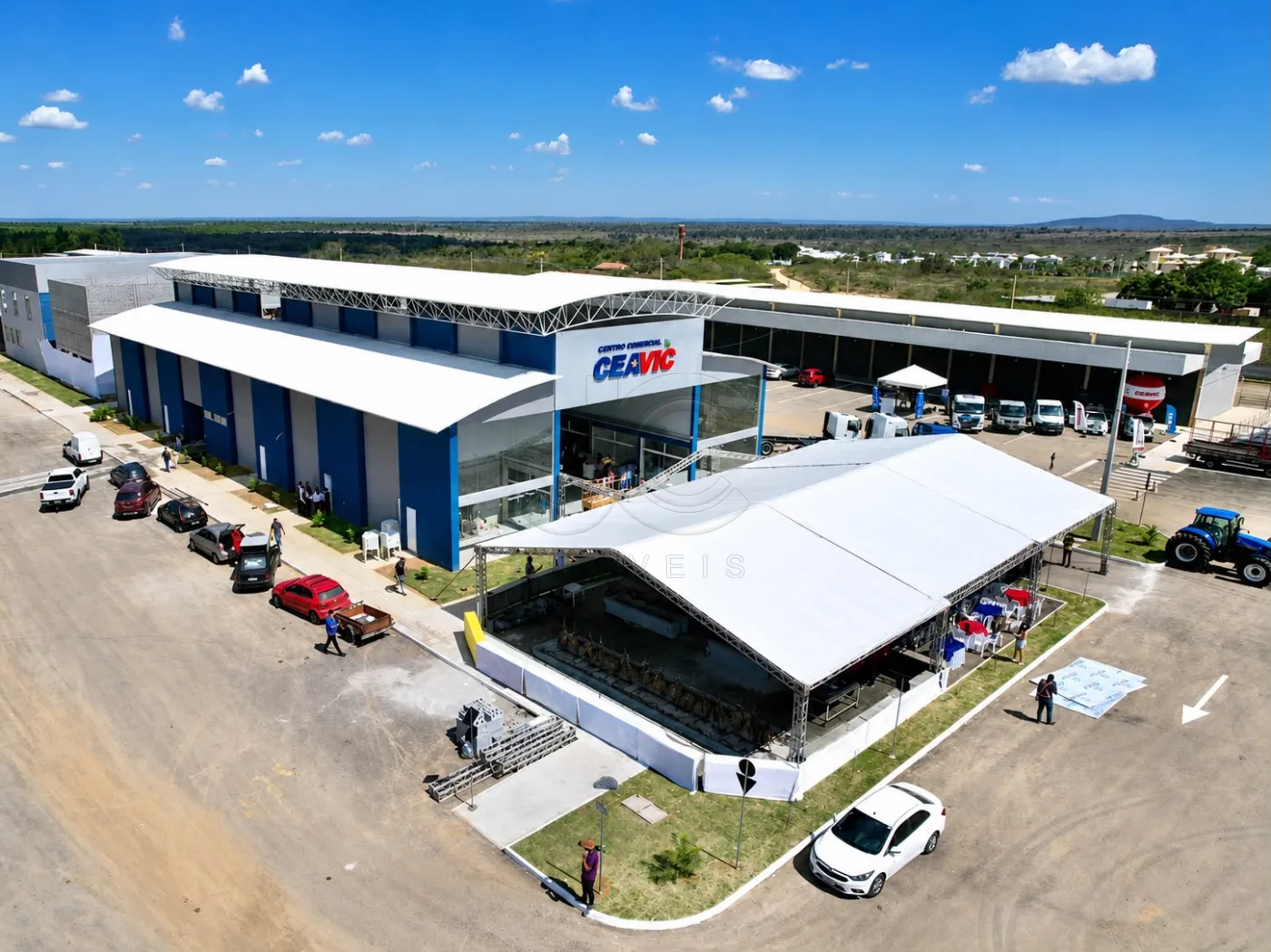 Comprar Comercial / Ponto Comercial em Vit&oacute;ria da Conquista R$ 380.000,00 - Foto 1