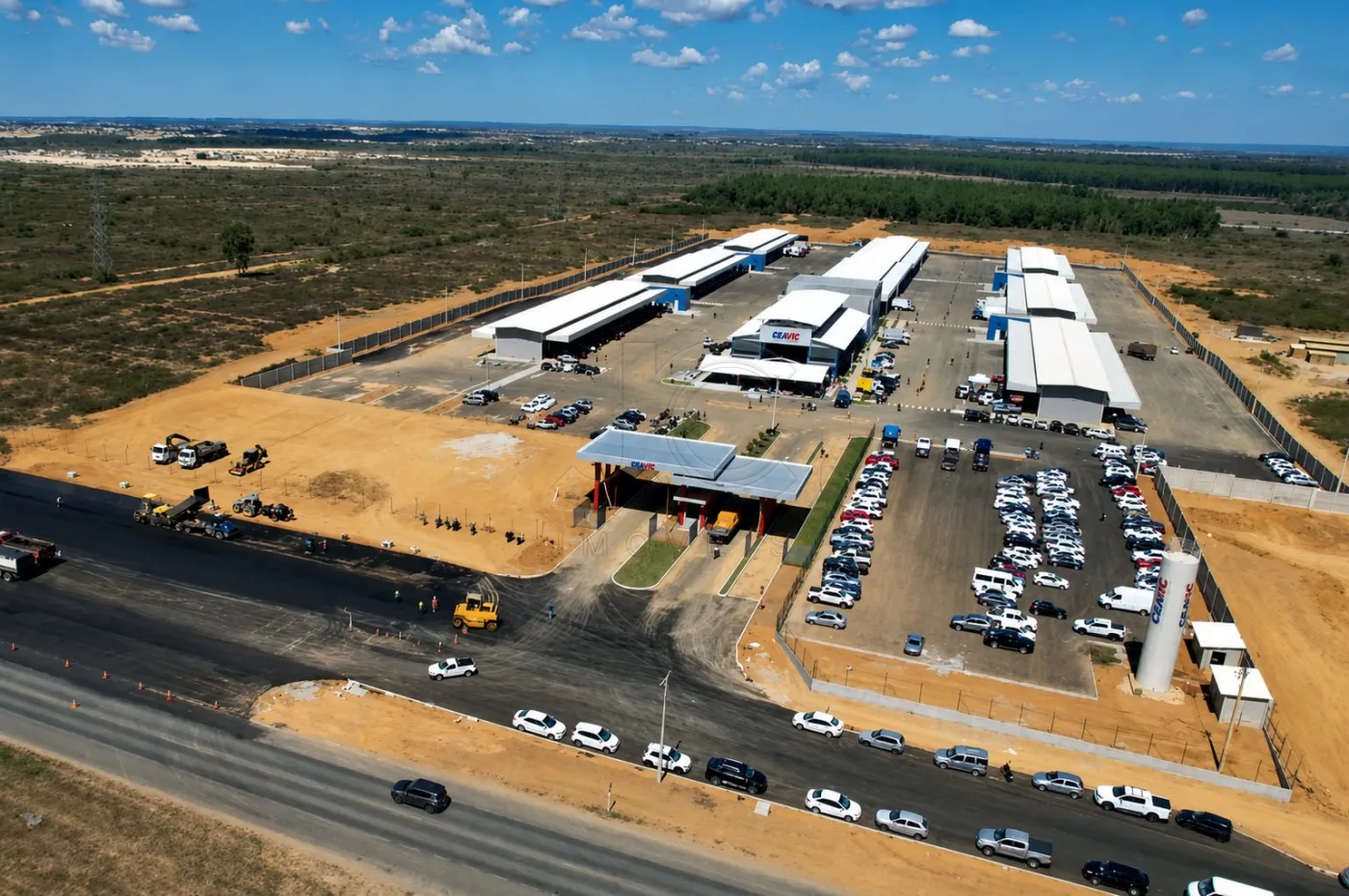 Comprar Comercial / Ponto Comercial em Vit&oacute;ria da Conquista R$ 380.000,00 - Foto 3